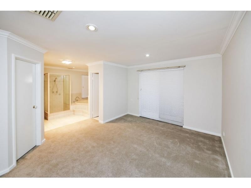 9 Bangalay Way, Dianella WA 6059