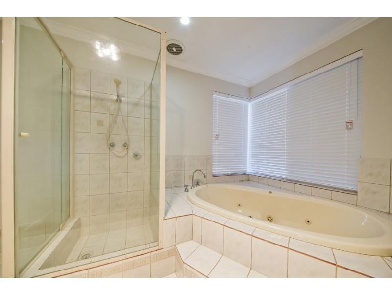 9 Bangalay Way, Dianella WA 6059