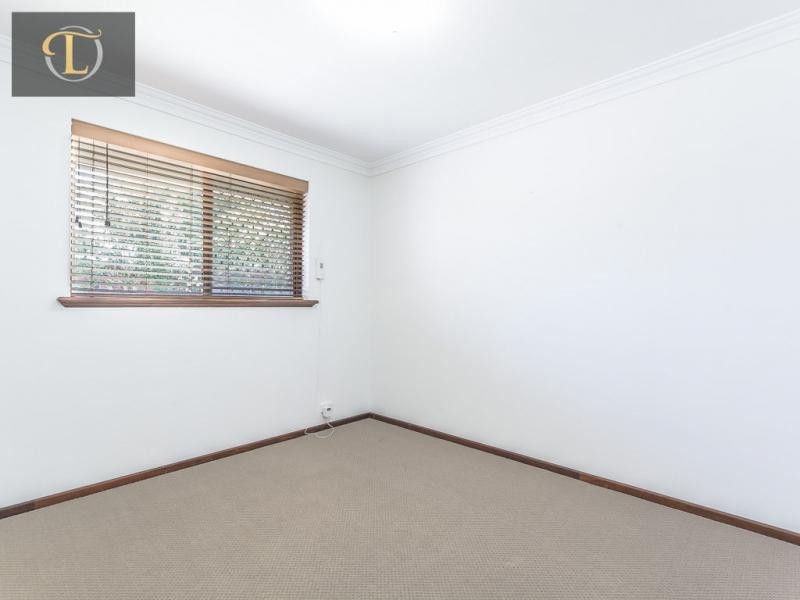 21B Timbercrest Rise, Woodvale WA 6026