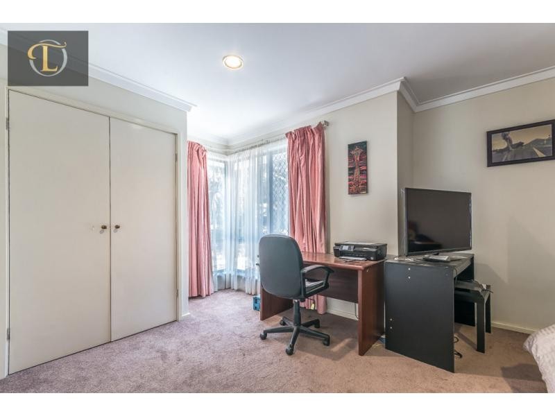 12 Dumont Court, Kingsley WA 6026