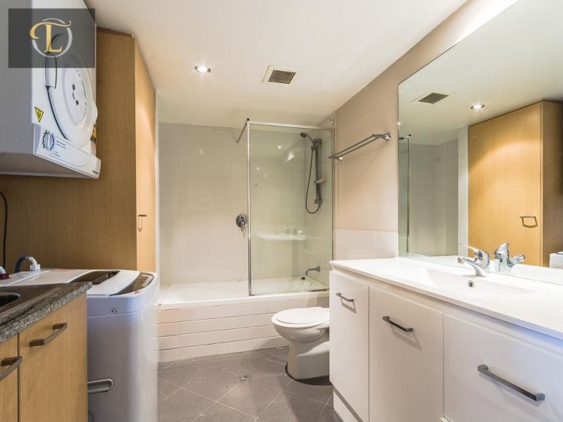76/131 Adelaide Terrace, East Perth WA 6004