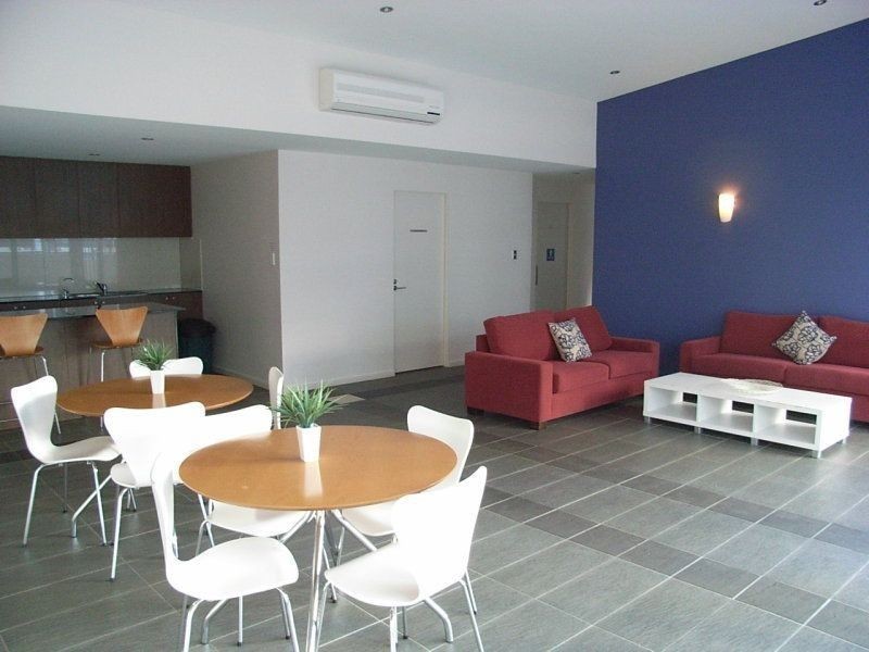 76/131 Adelaide Terrace, East Perth WA 6004