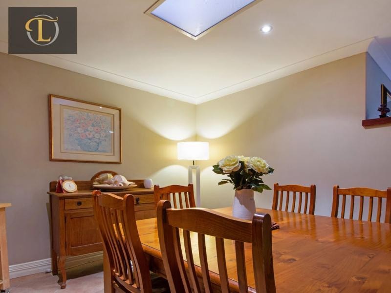 50 Castlecrag Drive, Kallaroo WA 6025