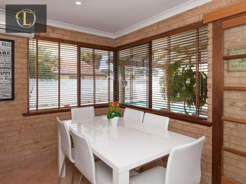 50 Castlecrag Drive, Kallaroo WA 6025