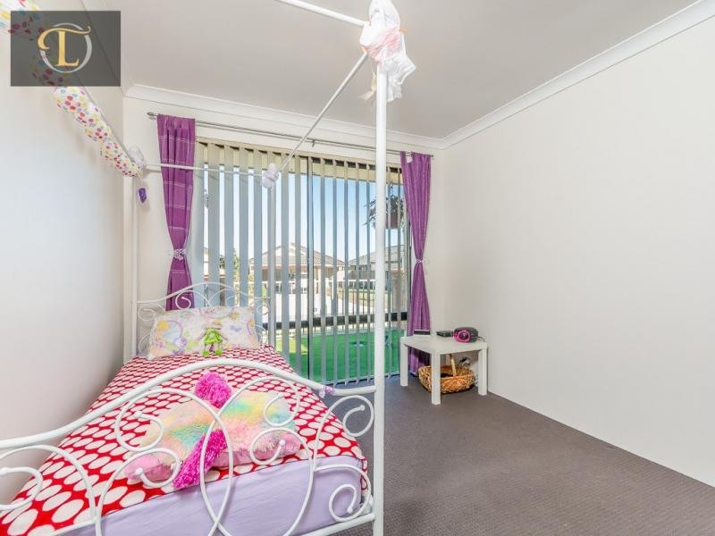 9 Boldwood Road, Banksia Grove WA 6031