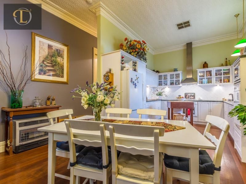 8 Copley Street, Bayswater WA 6053