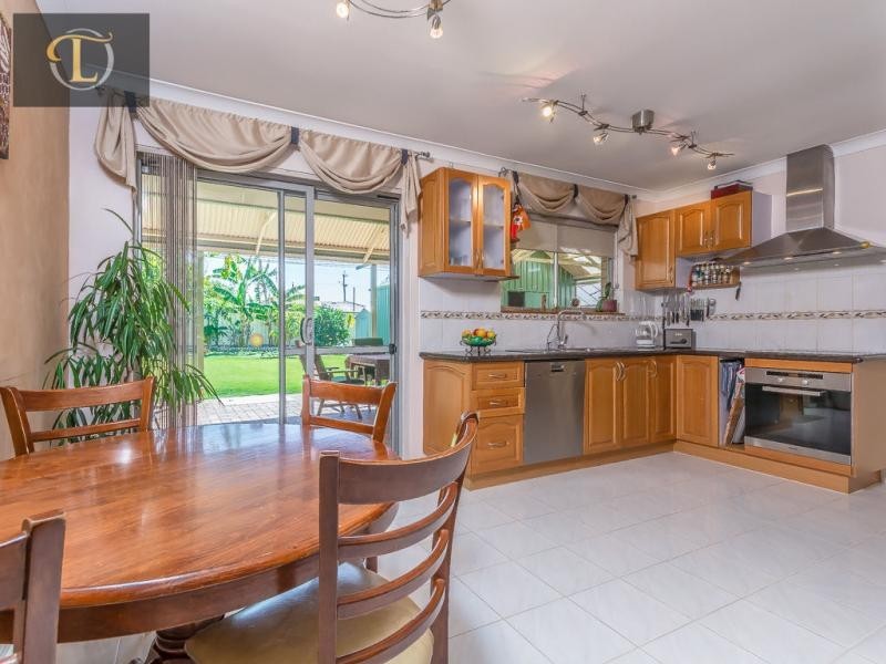 7 Turnatt Way, Wanneroo WA 6065
