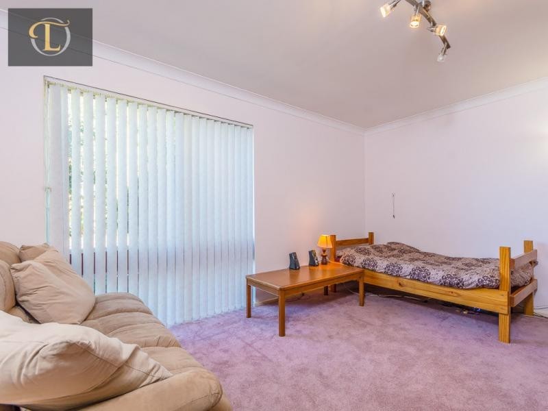 7 Turnatt Way, Wanneroo WA 6065