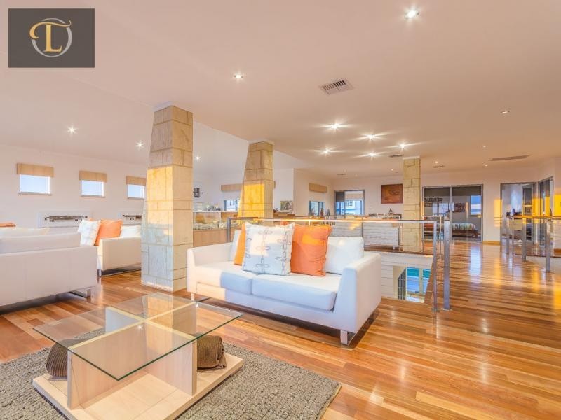 42 Lighthouse Parade, Mindarie WA 6030
