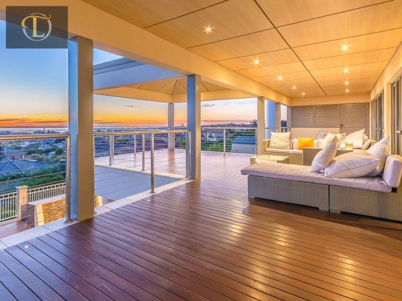 42 Lighthouse Parade, Mindarie WA 6030