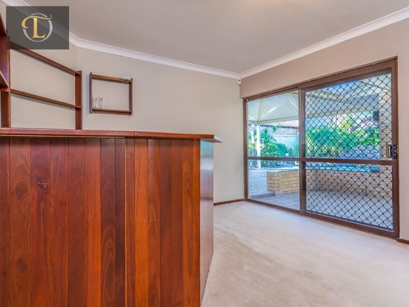 26 Trappers Drive, Woodvale WA 6026