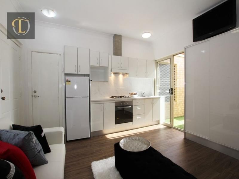 11 Boncath Road, Butler WA 6036