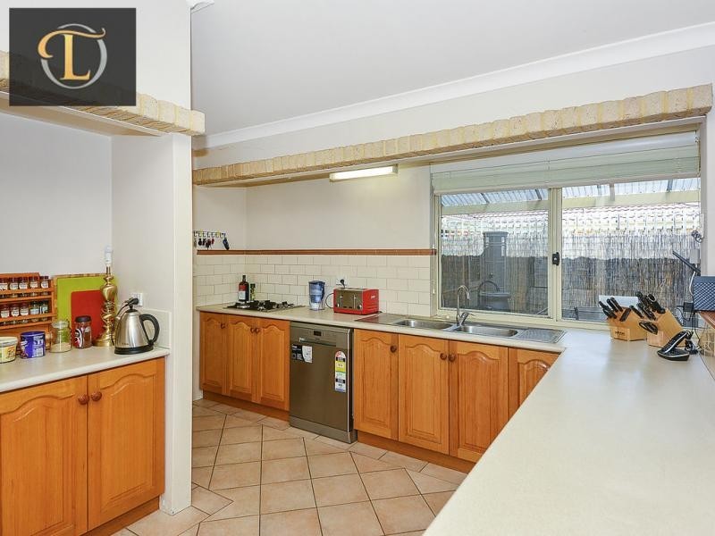 6 Engadine Way, Duncraig WA 6023