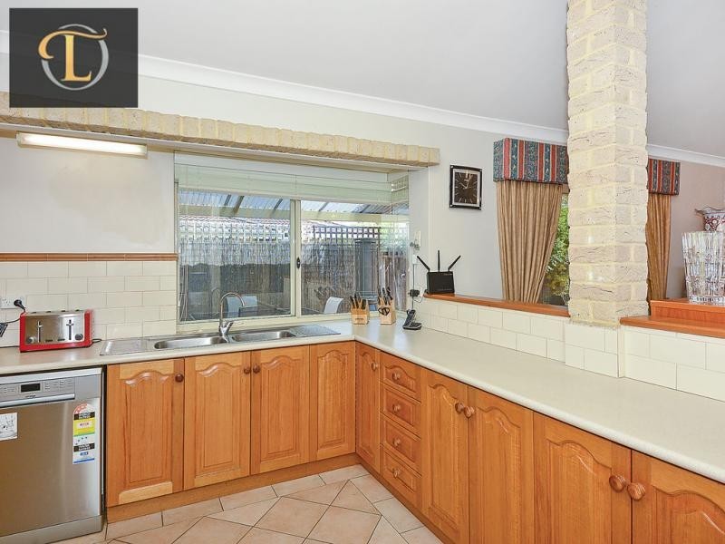 6 Engadine Way, Duncraig WA 6023