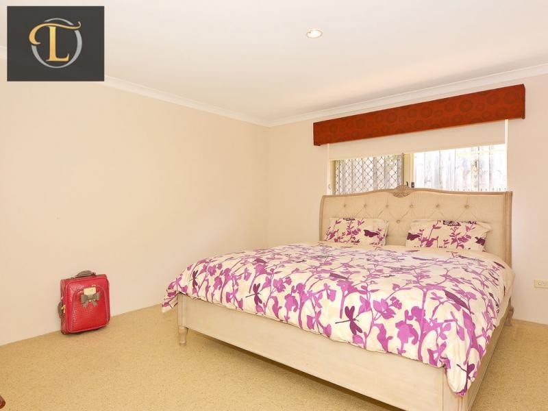 6 Engadine Way, Duncraig WA 6023