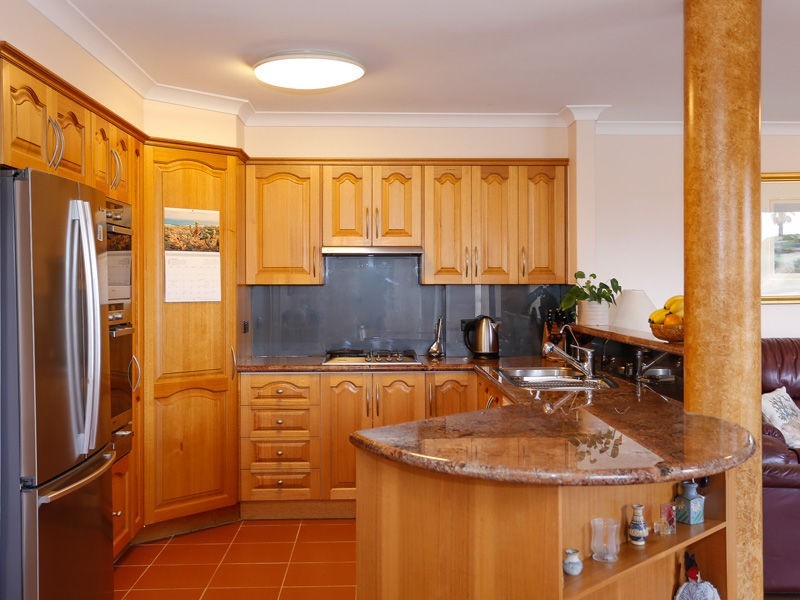 23 Rosslare Promenade, Mindarie WA 6030