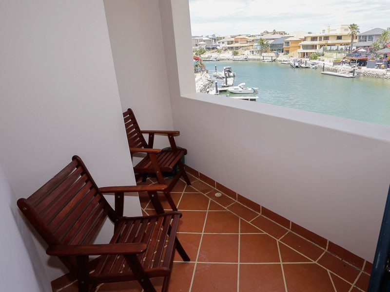 23 Rosslare Promenade, Mindarie WA 6030