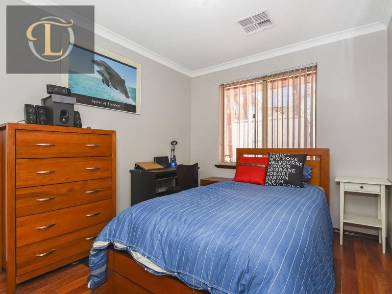 15 Picton Terrace, Alexander Heights WA 6064