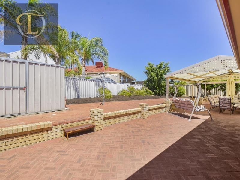 15 Picton Terrace, Alexander Heights WA 6064