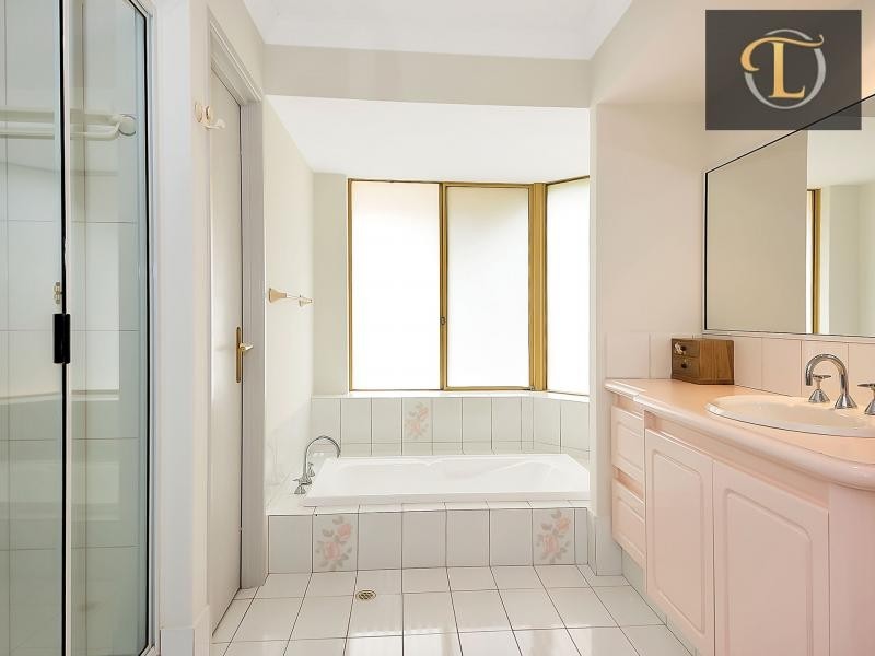 34 Tiller Road, Ocean Reef WA 6027