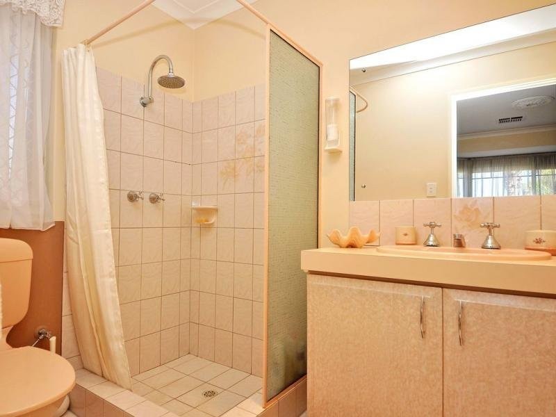 43 Keatley Crescent, Woodvale WA 6026