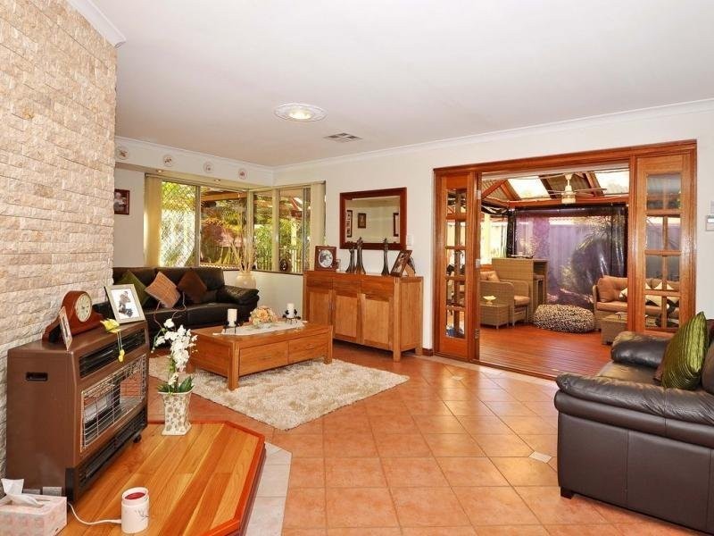 43 Keatley Crescent, Woodvale WA 6026