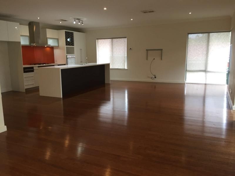 39 Roche Road, Duncraig WA 6023