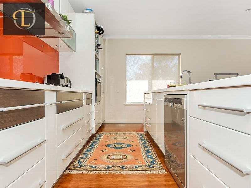 39 Roche Road, Duncraig WA 6023