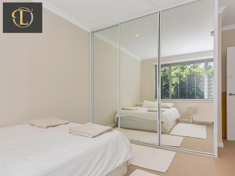 39 Roche Road, Duncraig WA 6023