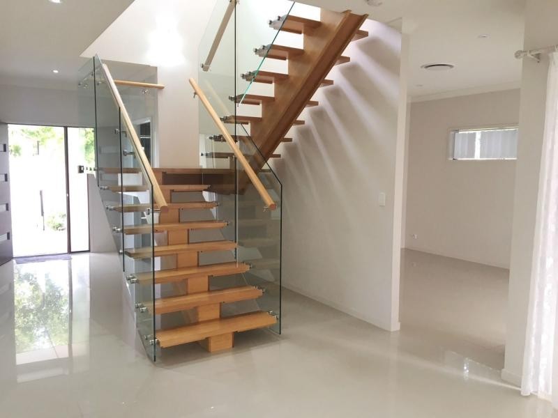 1/2 Compass Drive, Biggera Waters QLD 4216