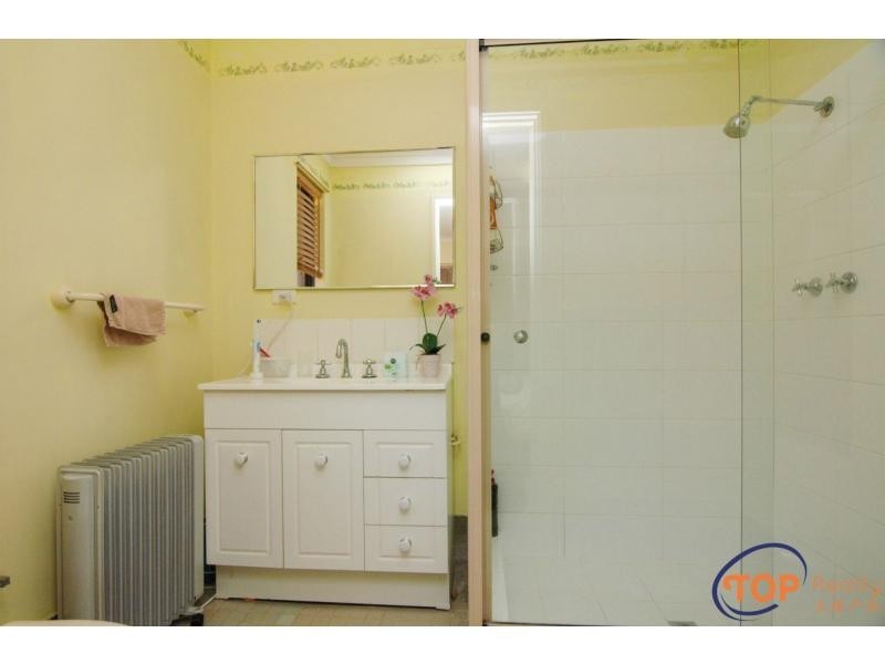 400 High Road, Riverton WA 6148