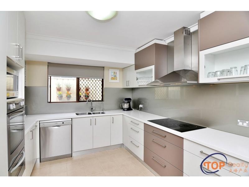 299 Vahland Avenue, Willetton WA 6155