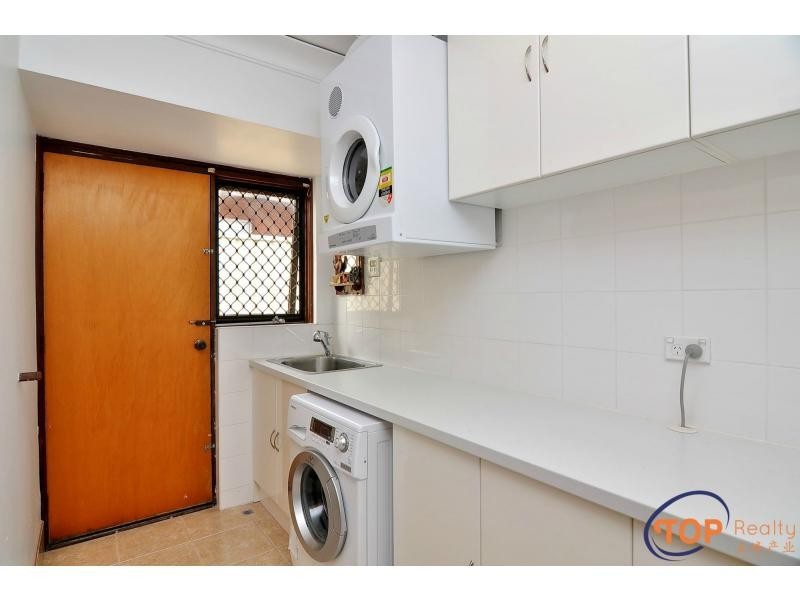 299 Vahland Avenue, Willetton WA 6155