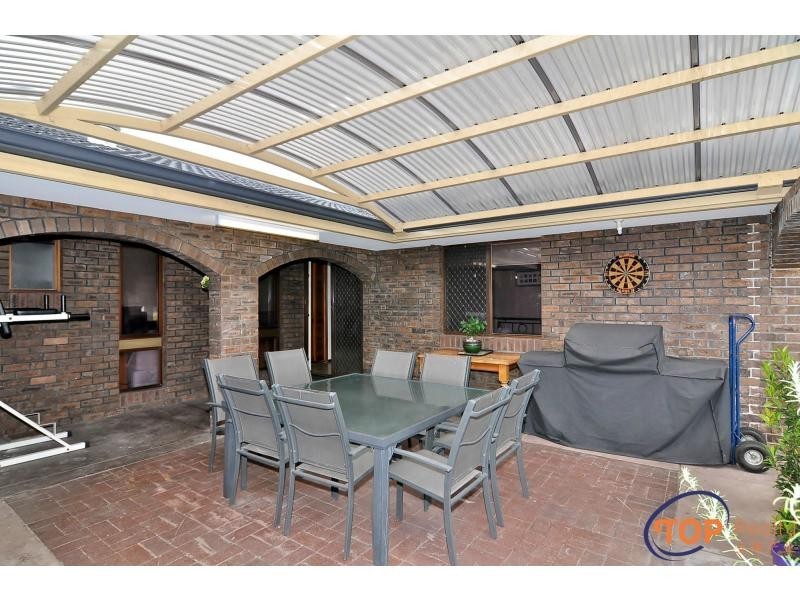 299 Vahland Avenue, Willetton WA 6155