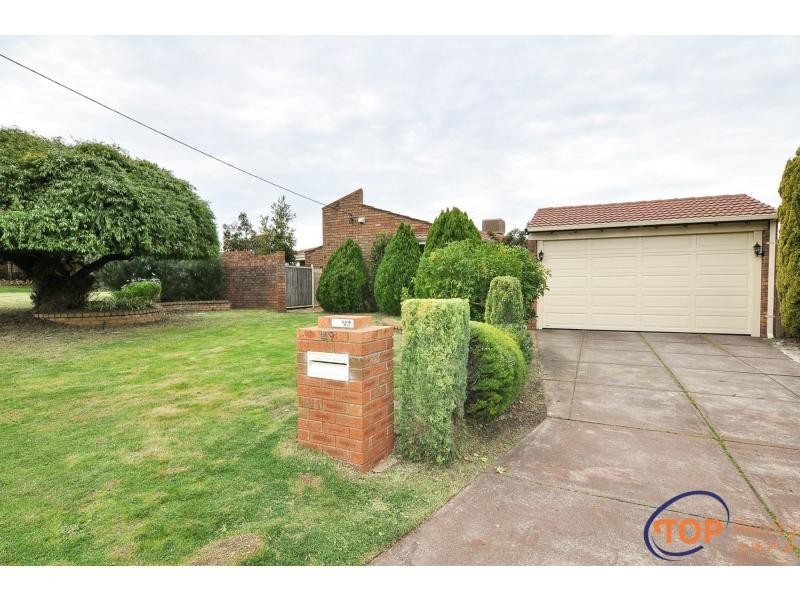 49 Jasmine Loop, Willetton WA 6155