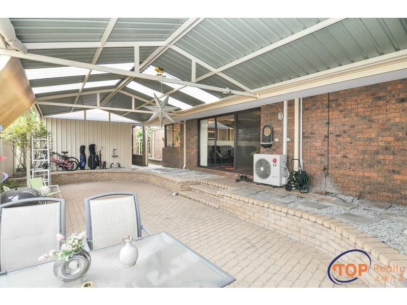 49 Jasmine Loop, Willetton WA 6155