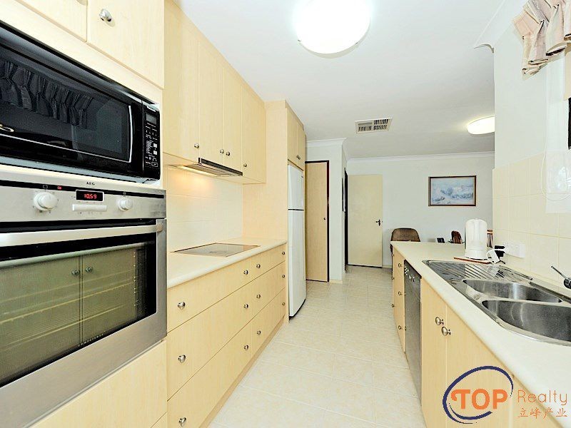 6 Falcon Court, Willetton WA 6155