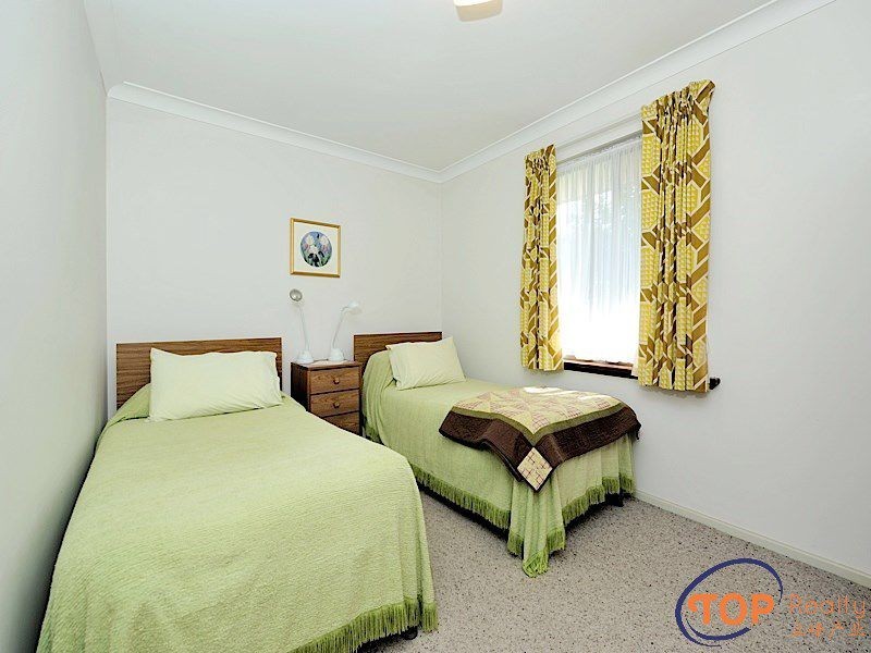 6 Falcon Court, Willetton WA 6155