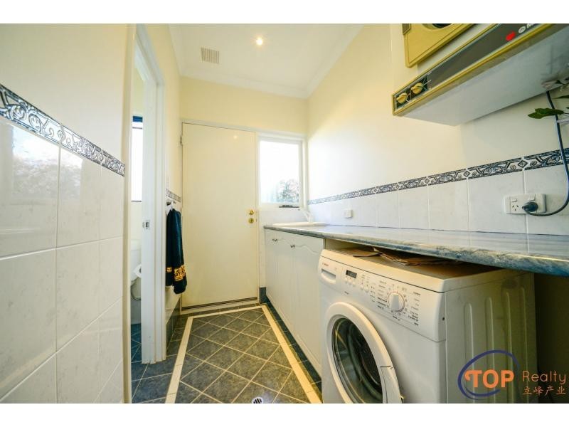 64A Vahland Avenue, Riverton WA 6148