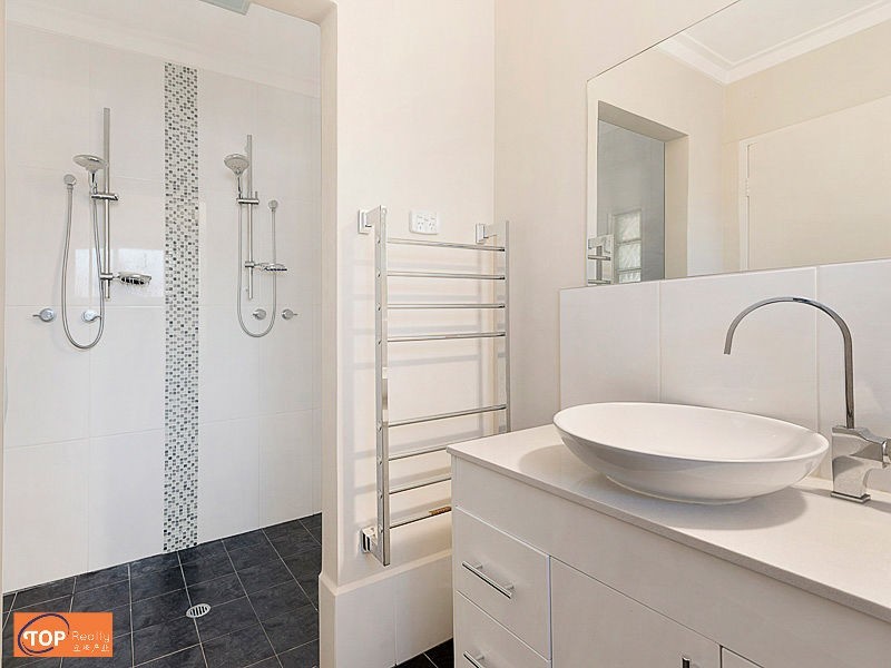 4 Taru Court, Willetton WA 6155