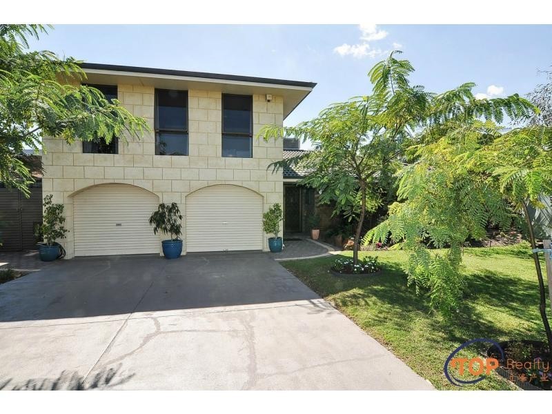 14 Sheldrake Way, Willetton WA 6155