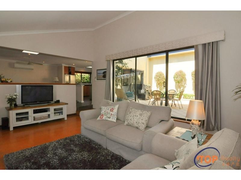 14 Sheldrake Way, Willetton WA 6155