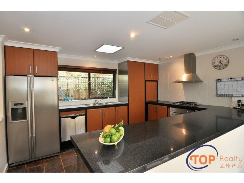 14 Sheldrake Way, Willetton WA 6155