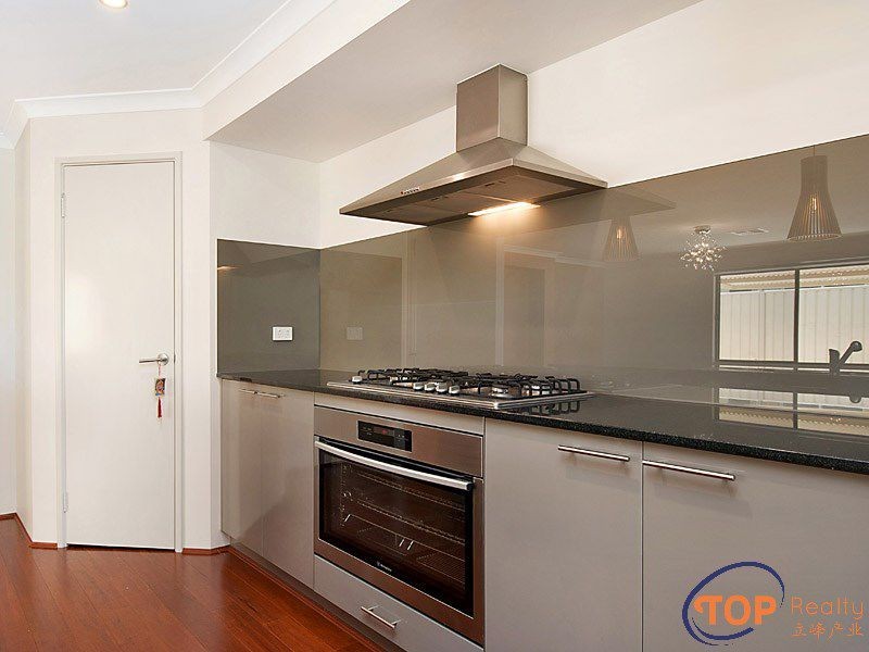 7 Riga Crescent, Willetton WA 6155