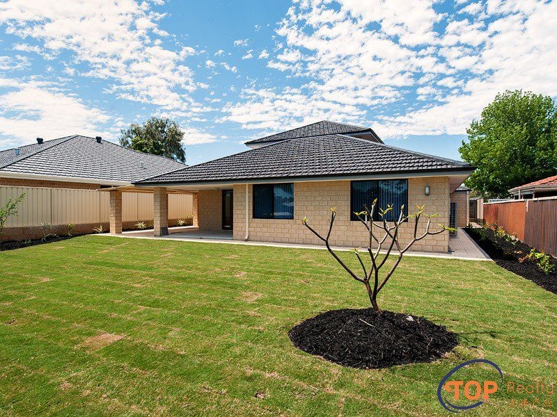 7 Riga Crescent, Willetton WA 6155
