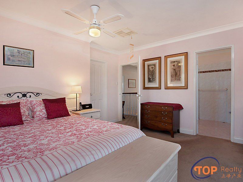 13 Elgon Hill, Willetton WA 6155
