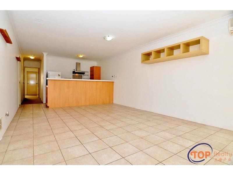 14 Love St, Cloverdale WA 6105