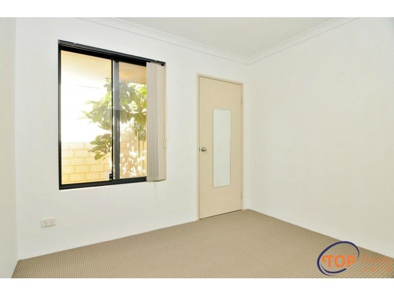 14 Love St, Cloverdale WA 6105