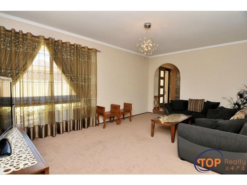 295 Vahland Avenue, Willetton WA 6155