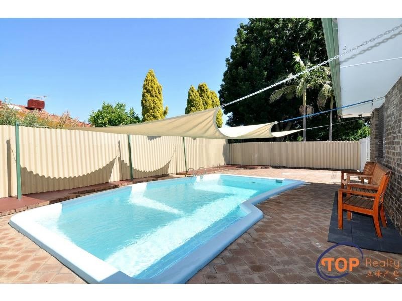 295 Vahland Avenue, Willetton WA 6155